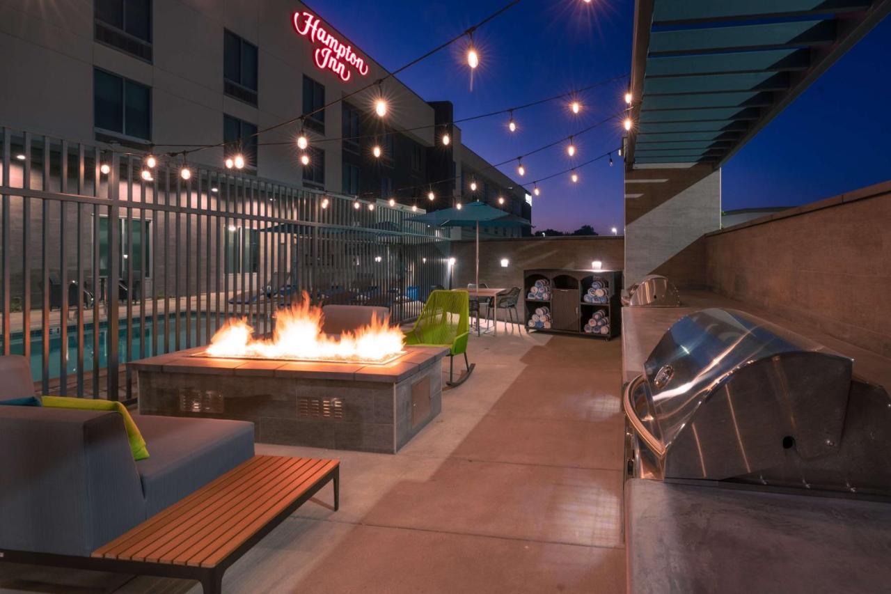 Hampton Inn Riverside March Air Force Base, Ca エクステリア 写真