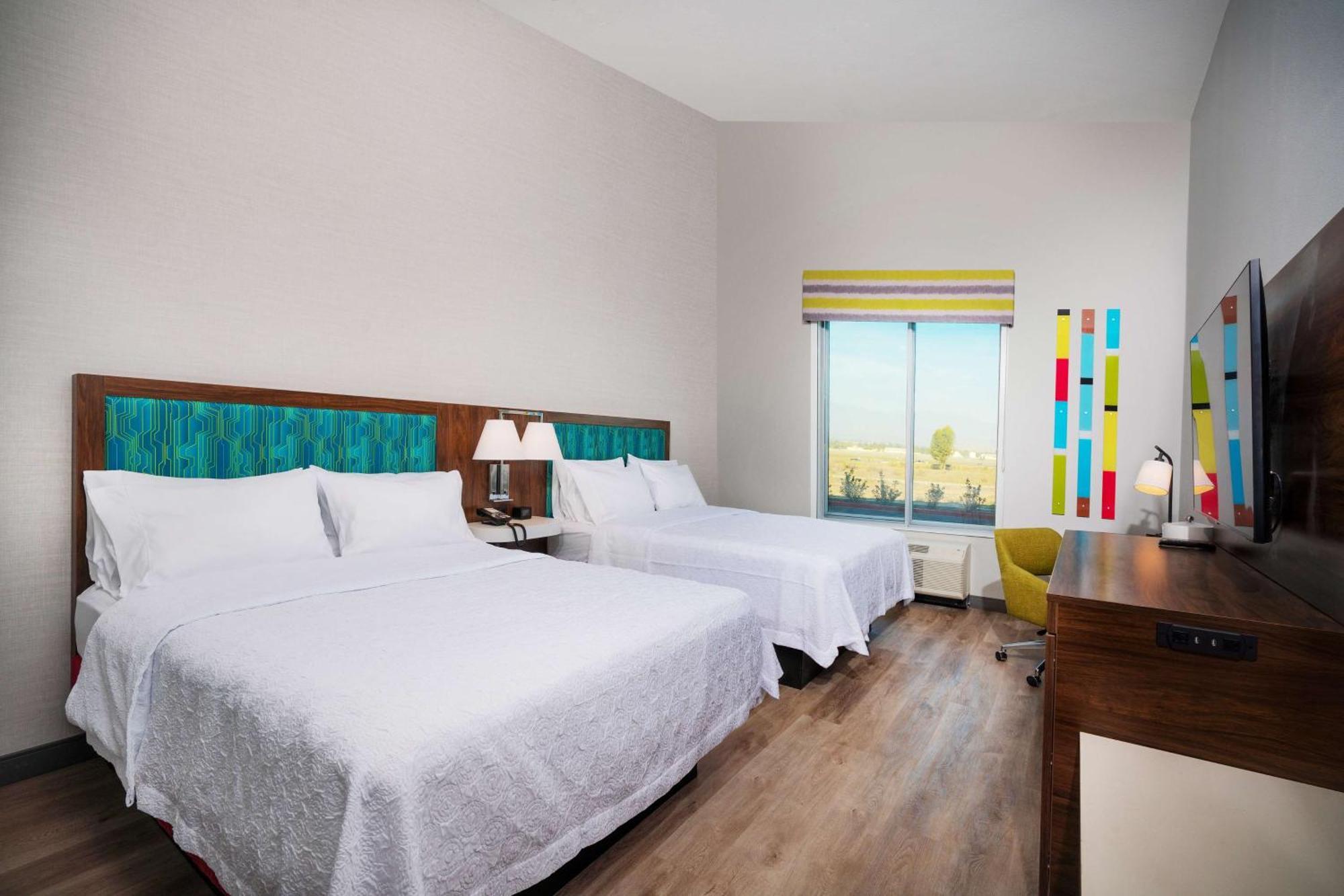 Hampton Inn Riverside March Air Force Base, Ca エクステリア 写真